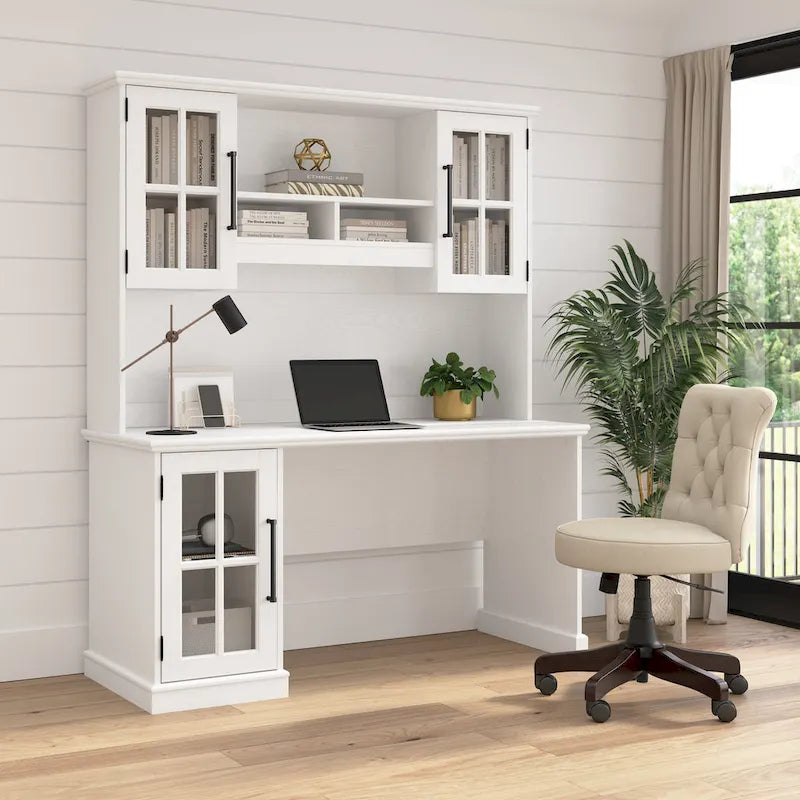 Westbrook 60W számítógépasztal felső polcos elemmel, a Bush Furniture-től