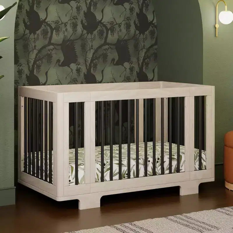 Babyletto Yuzu 8-in-1 umbaubares Babybett mit Umbausets für alle Entwicklungsstufen