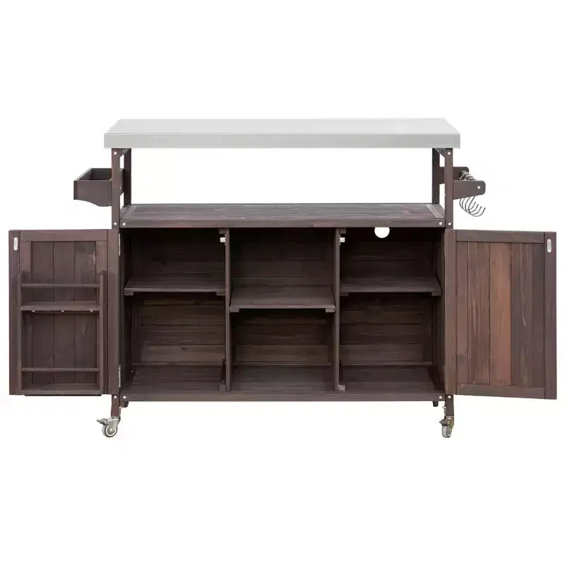 Îlot de cuisine extérieur Okak avec plateau en acier inoxydable, desserte de cuisine en bois avec portes, étagères et porte-épices, îlot de cuisine à roulettes