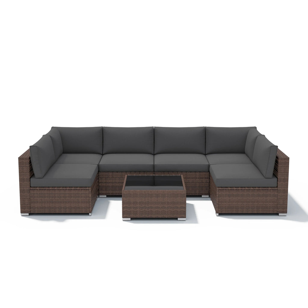 7-delige outdoor loungeset van vlechtwerk en staal met kussens