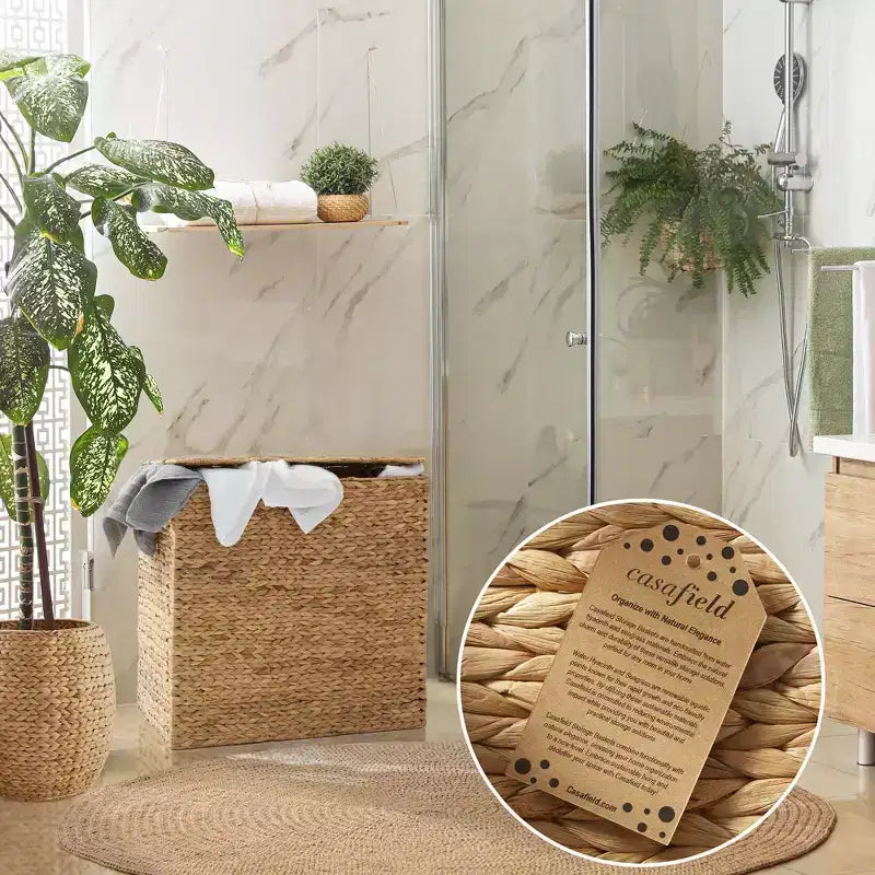 Casafield Wäschekorb mit Deckel und herausnehmbaren Futterbeuteln mit 2 Fächern, geflochtener Wäschekorb aus Wasserhyazinthe zum Sortieren von Kleidung