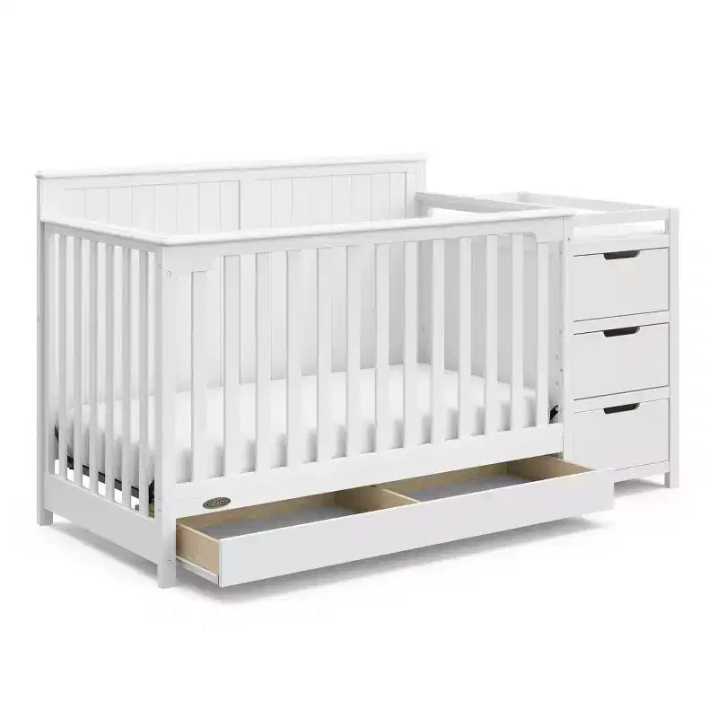 5-in-1-Umbaubett für Babys mit Wickelaufsatz und Schublade