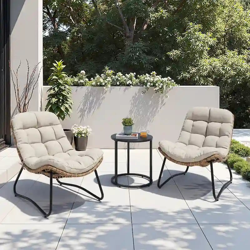 Minderli dış mekân papasan sandalyeleri, PE rattan teras sandalyeleri ve yan sehpa