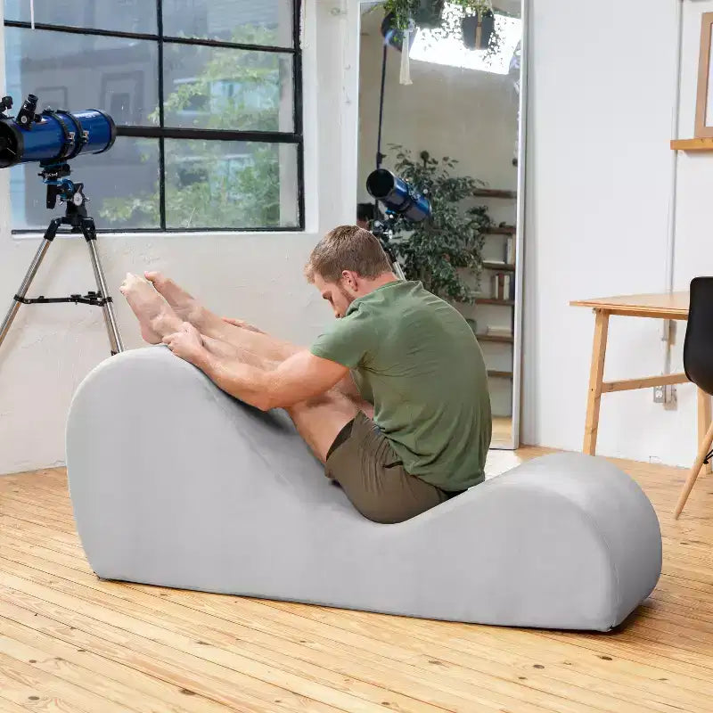 Avana elegáns heverő jógához – az USA-ban készült – kiváló nyújtáshoz, relaxációhoz, testmozgáshoz és még sok máshoz, 60D x 18W x 26H hüvelyk, világosszürke