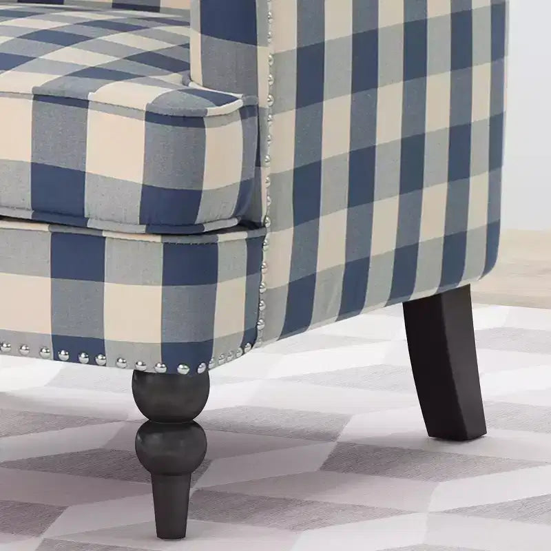 Fauteuil club contemporain Harrison de Christopher Knight Home, rembourré en tissu avec bordure cloutée