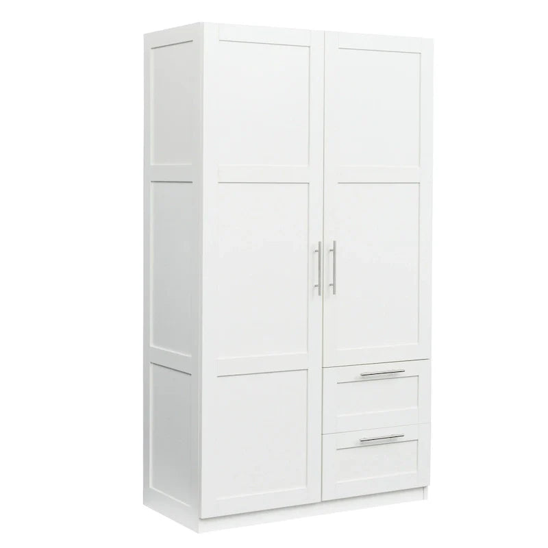 Weißer Kleiderschrank aus Holz mit Türen, Schubladen und Kleiderstange