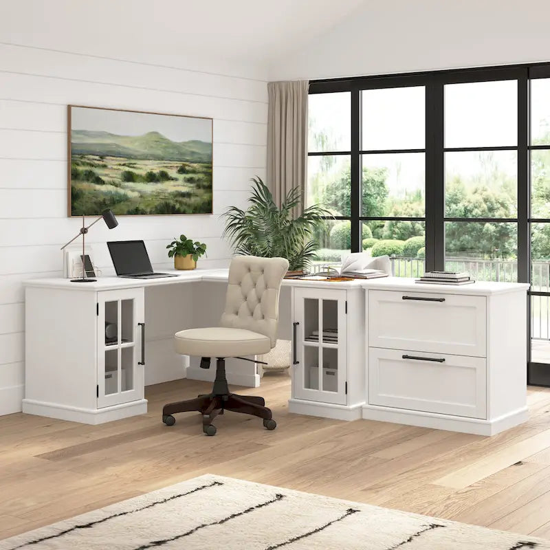 Westbrook 60W számítógépasztal felső polcos elemmel, a Bush Furniture-től