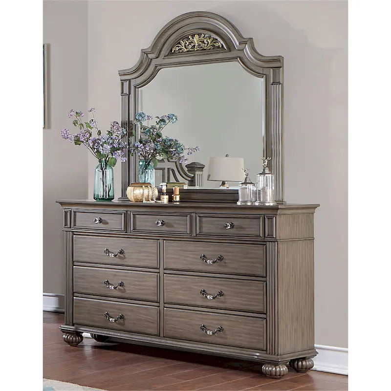 Vame hagyományos, 2 részes, 9 fiókos komód- és tükörgarnitúra a Furniture of America-tól