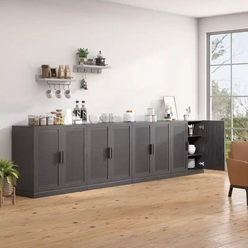 Credenza decorativa nera in vimini effetto legno alta 62 cm con anta e 12 ripiani